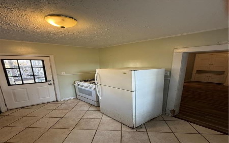 105 Locust Street, New Kensington, 15068, 3 Bedrooms Bedrooms, ,1 BathroomBathrooms,Residential,For Sale,Locust Street,1713144
