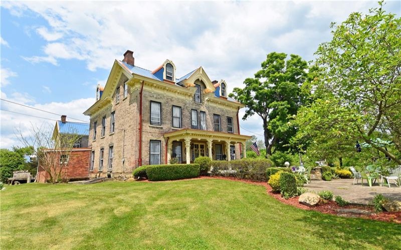 1892 Mcclellandtown Rd, Masontown, 15461, 5 Bedrooms Bedrooms, ,3.1 BathroomsBathrooms,Residential,For Sale,Mcclellandtown Rd,1713186