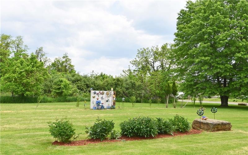 1892 Mcclellandtown Rd, Masontown, 15461, 5 Bedrooms Bedrooms, ,3.1 BathroomsBathrooms,Residential,For Sale,Mcclellandtown Rd,1713186