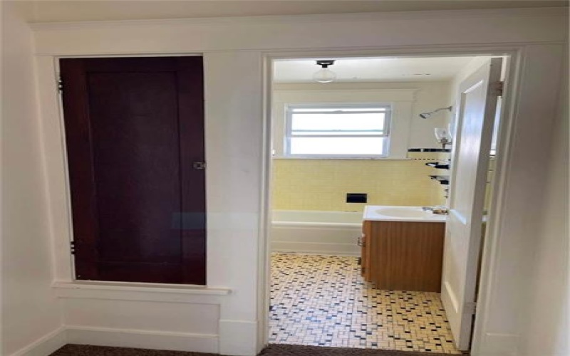 406 Harrison Ave, Jeannette, 15644, ,Multi-unit,For Sale,Harrison Ave,1723037
