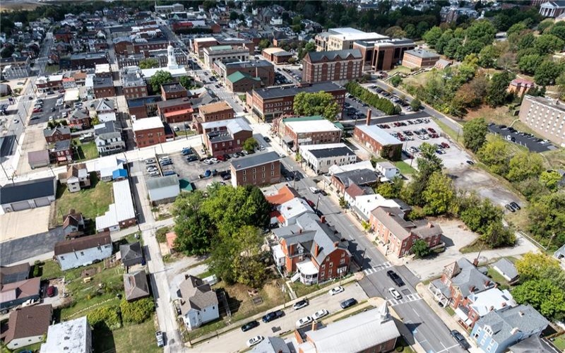 190-192 East High Street, Waynesburg, 15370, ,Commercial-industrial-business,For Sale,East High Street,1723128