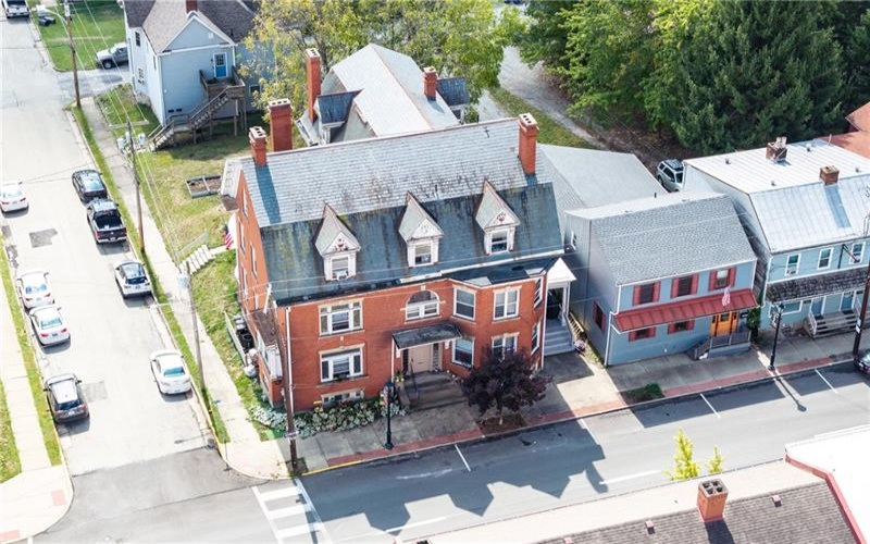 190-192 East High Street, Waynesburg, 15370, ,Commercial-industrial-business,For Sale,East High Street,1723128