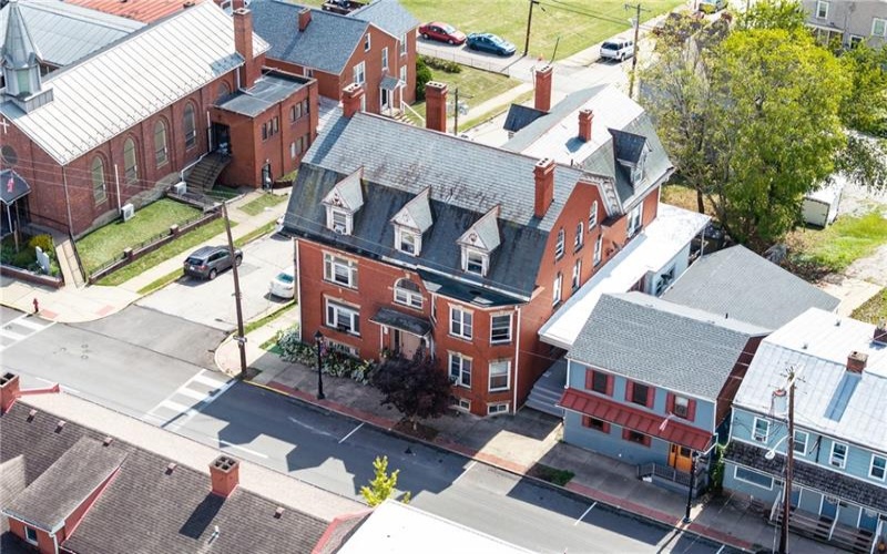 190-192 East High Street, Waynesburg, 15370, ,Commercial-industrial-business,For Sale,East High Street,1723128