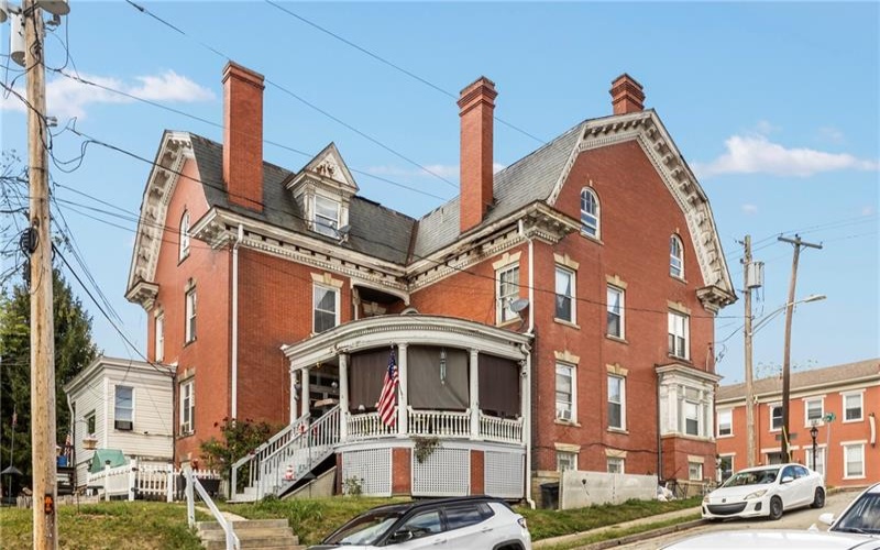 190-192 East High Street, Waynesburg, 15370, ,Commercial-industrial-business,For Sale,East High Street,1723128