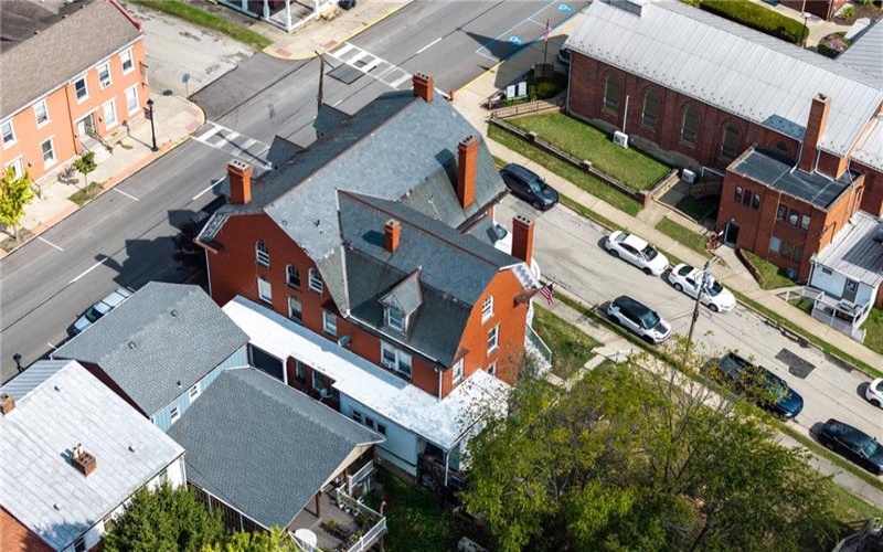 190-192 East High Street, Waynesburg, 15370, ,Commercial-industrial-business,For Sale,East High Street,1723128