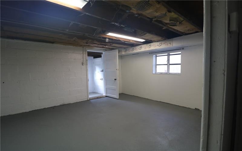 449 Spring St, Richeyville, 15358, 2 Bedrooms Bedrooms, 7 Rooms Rooms,1 BathroomBathrooms,Residential,For Sale,Spring St,1723210