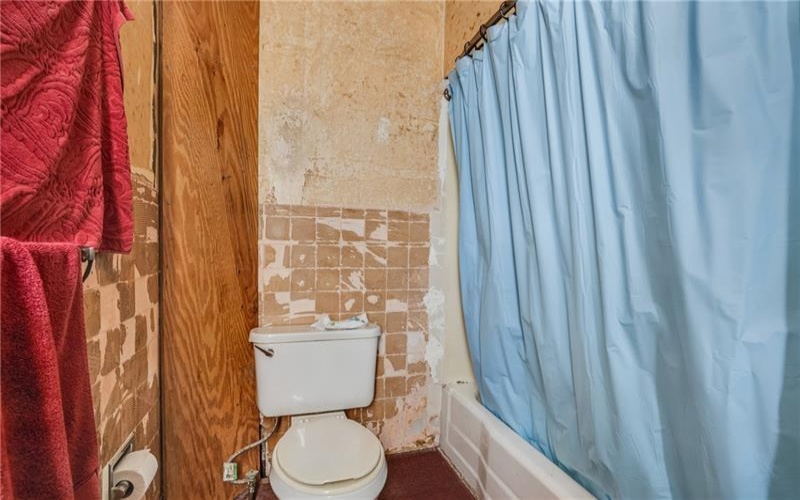 215 5th Avenue, New Kensington, 15068, ,Multi-unit,For Sale,5th Avenue,1723238