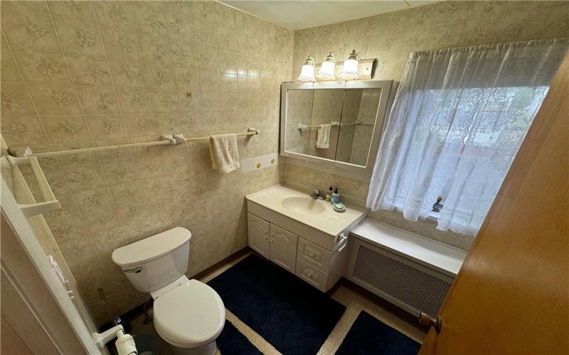 226 Loyalhanna St, Ligonier, 15658, 3 Bedrooms Bedrooms, 9 Rooms Rooms,2 BathroomsBathrooms,Residential,For Sale,Loyalhanna St,1723240