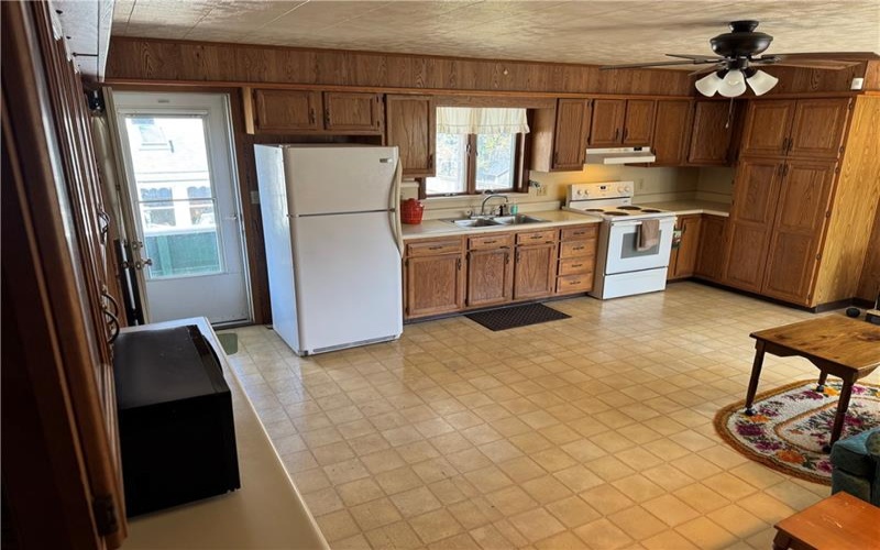 226 Loyalhanna St, Ligonier, 15658, 3 Bedrooms Bedrooms, 9 Rooms Rooms,2 BathroomsBathrooms,Residential,For Sale,Loyalhanna St,1723240