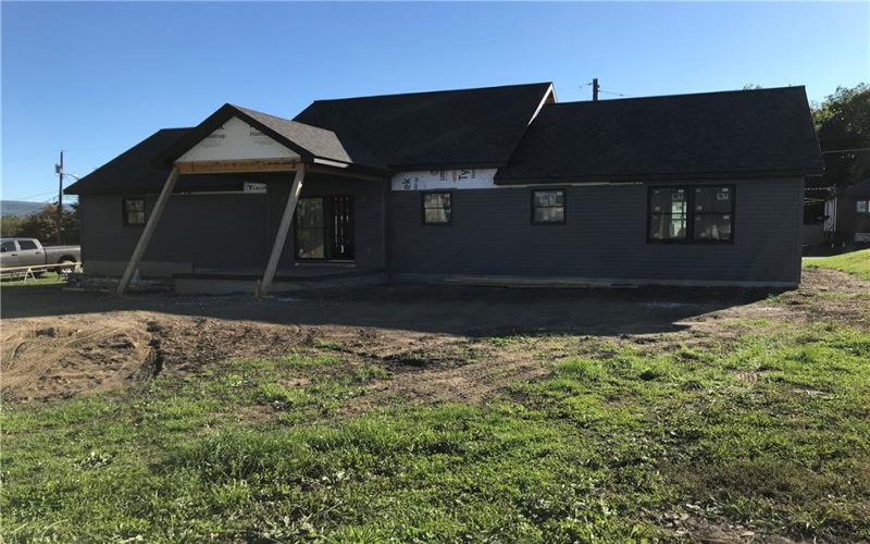 206 Fairview, Uniontown, 15401, 3 Bedrooms Bedrooms, ,2 BathroomsBathrooms,Residential,For Sale,Fairview,1713536