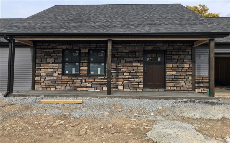 206 Fairview, Uniontown, 15401, 3 Bedrooms Bedrooms, ,2 BathroomsBathrooms,Residential,For Sale,Fairview,1713536