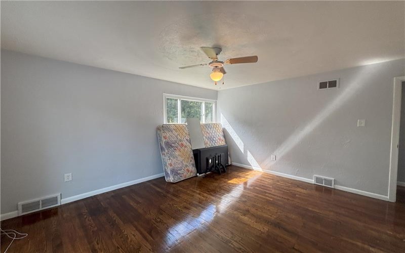 3395 Logan Ferry rd, Murrysville, 15668, 3 Bedrooms Bedrooms, ,1 BathroomBathrooms,Lease,For Rent,Logan Ferry rd,1723242