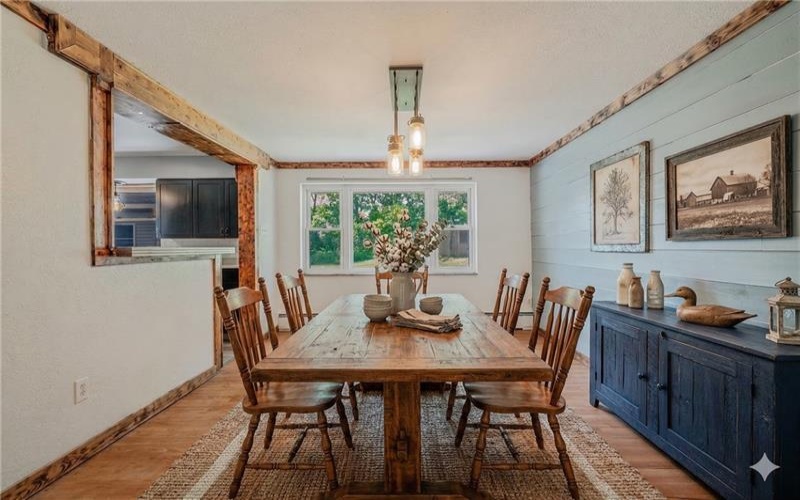 104 LINDEN ROAD, Canonsburg, 15317, 2 Bedrooms Bedrooms, 9 Rooms Rooms,1.1 BathroomsBathrooms,Residential,For Sale,LINDEN ROAD,1713840