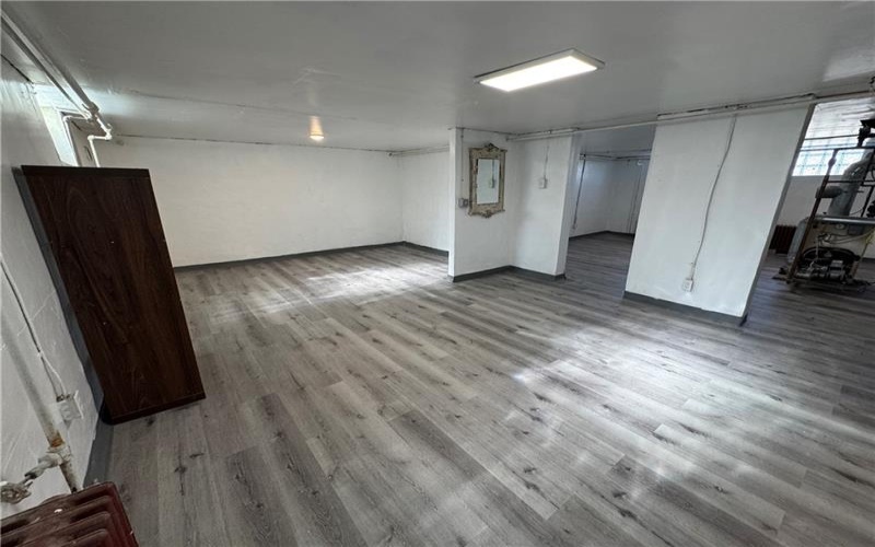 104 LINDEN ROAD, Canonsburg, 15317, 2 Bedrooms Bedrooms, 9 Rooms Rooms,1.1 BathroomsBathrooms,Residential,For Sale,LINDEN ROAD,1713840