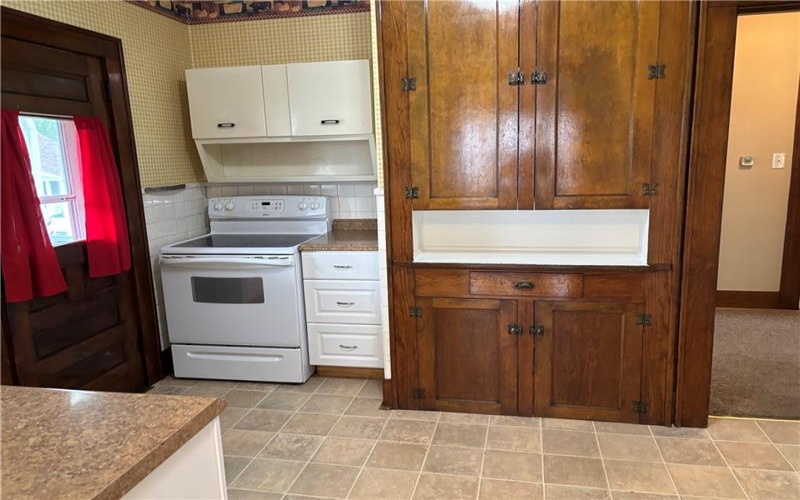 264 Hopwood Fairchance Rd, Uniontown, 15401, 3 Bedrooms Bedrooms, 6 Rooms Rooms,2 BathroomsBathrooms,Residential,For Sale,Hopwood Fairchance Rd,1715896