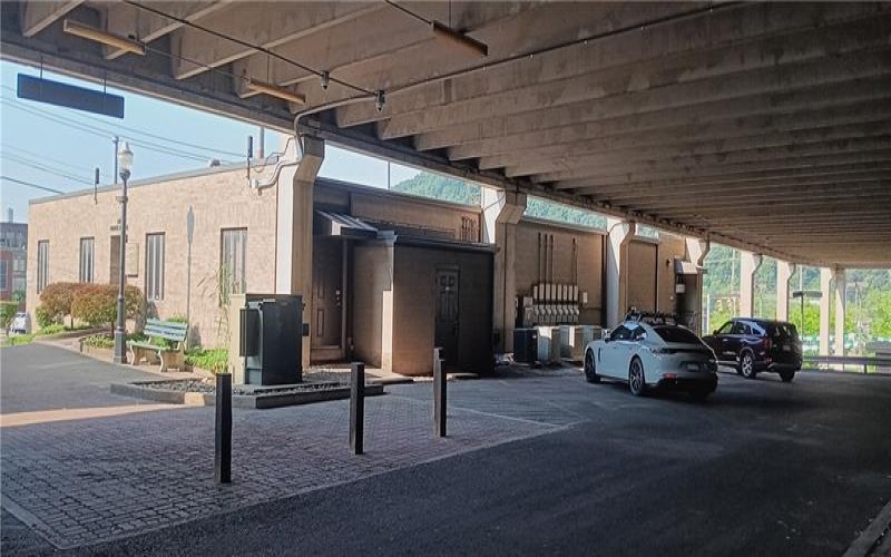 251 Seventh Street, New Kensington, 15068, ,Commercial-industrial-business,For Sale,Seventh Street,1714271