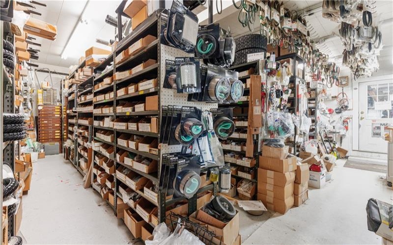 1120 Henderson Ave, Washington, 15301, ,Commercial-industrial-business,For Sale,Henderson Ave,1714290