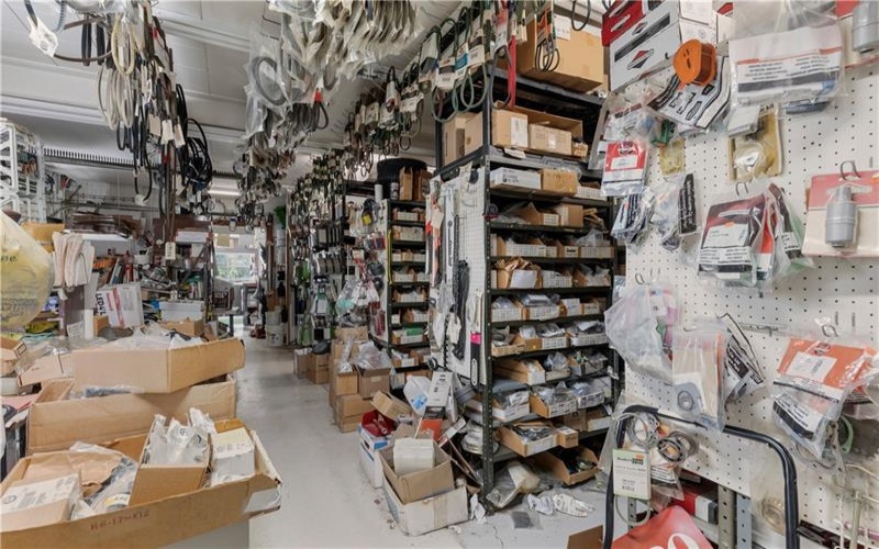 1120 Henderson Ave, Washington, 15301, ,Commercial-industrial-business,For Sale,Henderson Ave,1714290