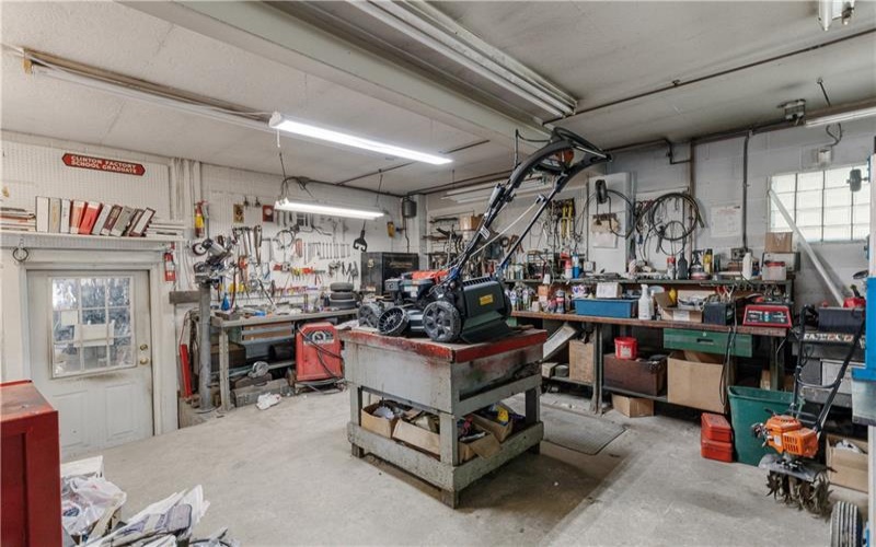 1120 Henderson Ave, Washington, 15301, ,Commercial-industrial-business,For Sale,Henderson Ave,1714290