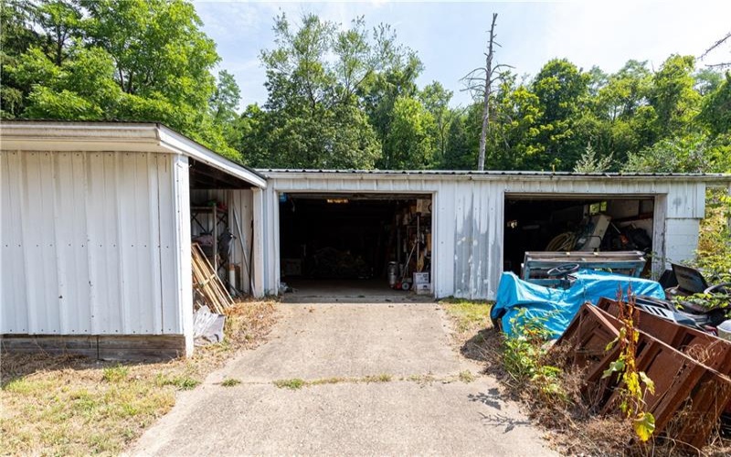1120 Henderson Ave, Washington, 15301, ,Commercial-industrial-business,For Sale,Henderson Ave,1714290