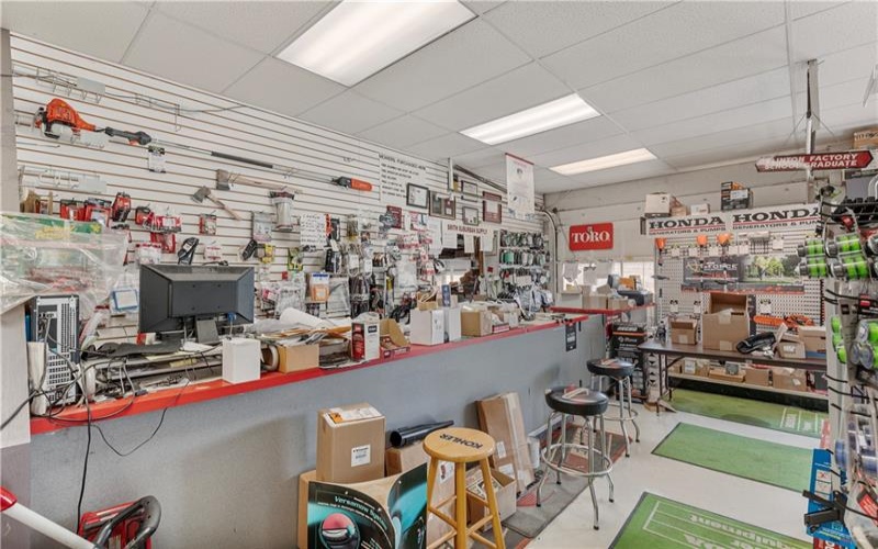 1120 Henderson Ave, Washington, 15301, ,Commercial-industrial-business,For Sale,Henderson Ave,1714290