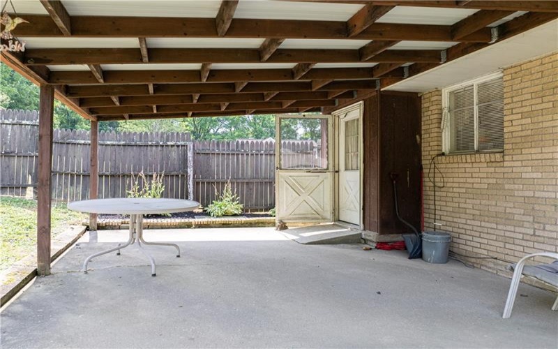1120 Henderson Ave, Washington, 15301, 2 Bedrooms Bedrooms, ,1.1 BathroomsBathrooms,Residential,For Sale,Henderson Ave,1714459