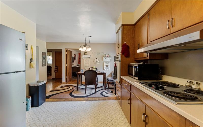 1120 Henderson Ave, Washington, 15301, 2 Bedrooms Bedrooms, ,1.1 BathroomsBathrooms,Residential,For Sale,Henderson Ave,1714459