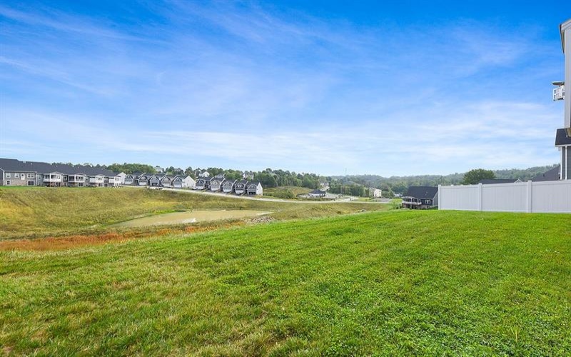 369 Dana Dr, Eighty Four, 15330, 3 Bedrooms Bedrooms, 7 Rooms Rooms,2 BathroomsBathrooms,Residential,For Sale,Dana Dr,1723499
