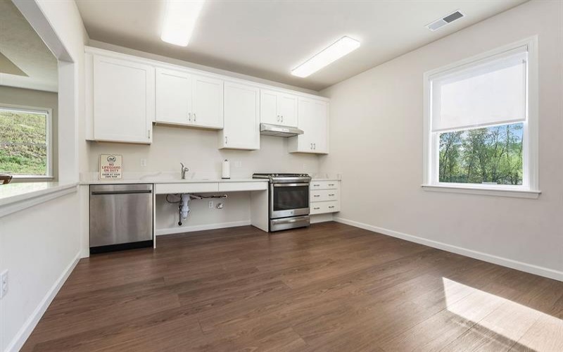 369 Dana Dr, Eighty Four, 15330, 3 Bedrooms Bedrooms, 7 Rooms Rooms,2 BathroomsBathrooms,Residential,For Sale,Dana Dr,1723499