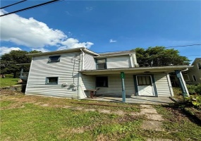 304 Narrows Rd, Connellsville, 15425, 2 Bedrooms Bedrooms, ,1 BathroomBathrooms,Residential,For Sale,Narrows Rd,1714542