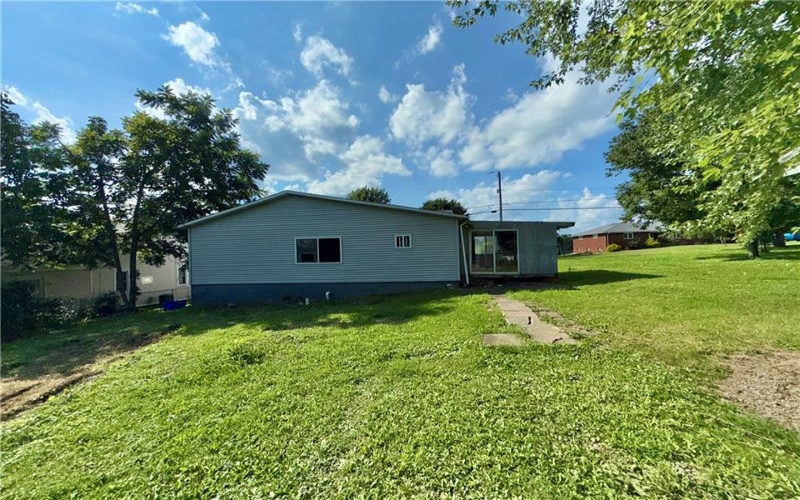 304 Narrows Rd, Connellsville, 15425, 2 Bedrooms Bedrooms, ,1 BathroomBathrooms,Residential,For Sale,Narrows Rd,1714542