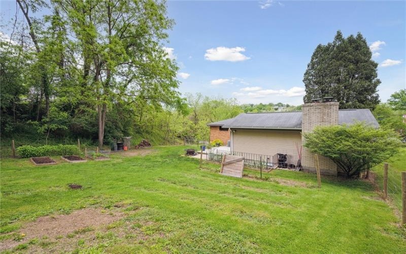 233 Valley Rd, Canonsburg, 15317, 3 Bedrooms Bedrooms, 7 Rooms Rooms,2 BathroomsBathrooms,Residential,For Sale,Valley Rd,1701273