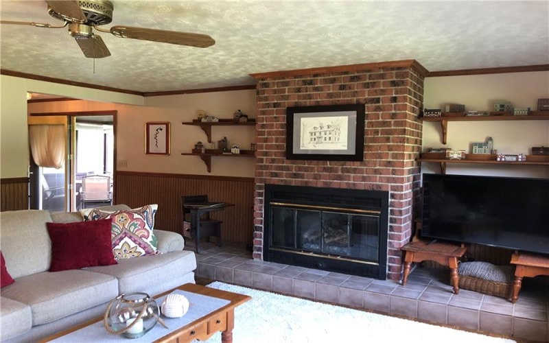 230 LOCUST ROAD, Addison, 15411, 2 Bedrooms Bedrooms, 7 Rooms Rooms,1 BathroomBathrooms,Residential,For Sale,LOCUST ROAD,1714667