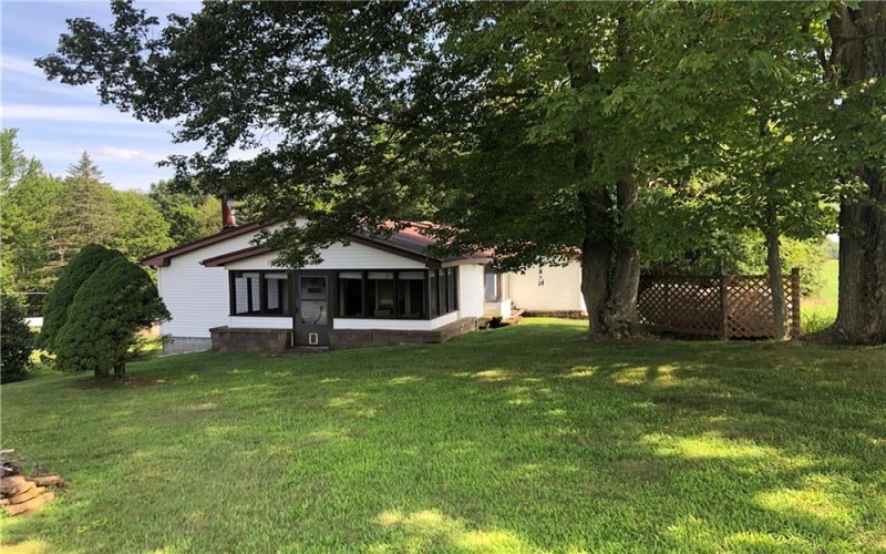 230 LOCUST ROAD, Addison, 15411, 2 Bedrooms Bedrooms, 7 Rooms Rooms,1 BathroomBathrooms,Residential,For Sale,LOCUST ROAD,1714667