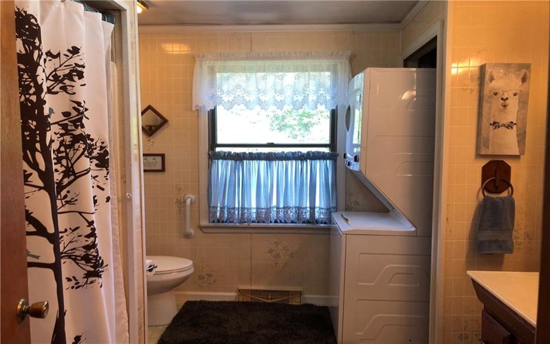 230 LOCUST ROAD, Addison, 15411, 2 Bedrooms Bedrooms, 7 Rooms Rooms,1 BathroomBathrooms,Residential,For Sale,LOCUST ROAD,1714667