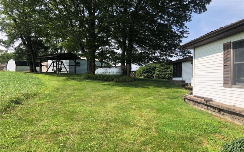 230 LOCUST ROAD, Addison, 15411, 2 Bedrooms Bedrooms, 7 Rooms Rooms,1 BathroomBathrooms,Residential,For Sale,LOCUST ROAD,1714667