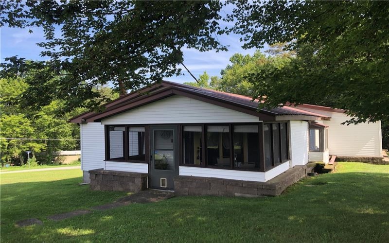 230 LOCUST ROAD, Addison, 15411, 2 Bedrooms Bedrooms, 7 Rooms Rooms,1 BathroomBathrooms,Residential,For Sale,LOCUST ROAD,1714667