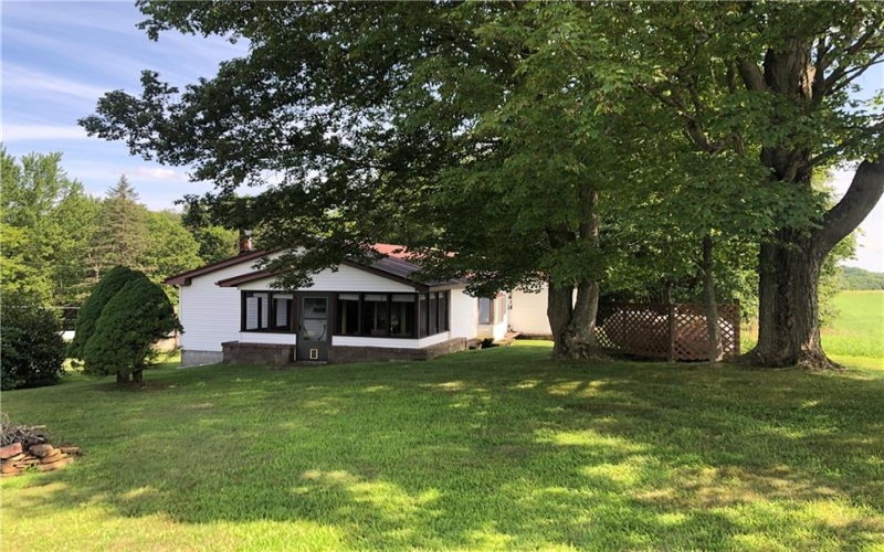230 LOCUST ROAD, Addison, 15411, 2 Bedrooms Bedrooms, 7 Rooms Rooms,1 BathroomBathrooms,Residential,For Sale,LOCUST ROAD,1714667