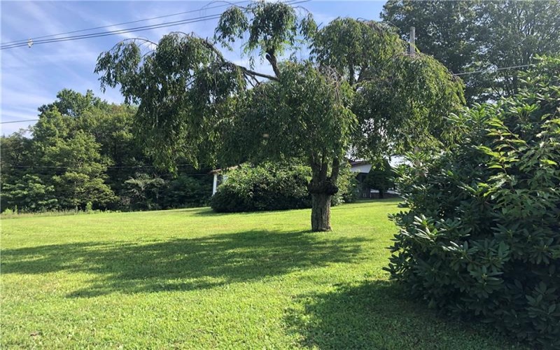 230 LOCUST ROAD, Addison, 15411, 2 Bedrooms Bedrooms, 7 Rooms Rooms,1 BathroomBathrooms,Residential,For Sale,LOCUST ROAD,1714667