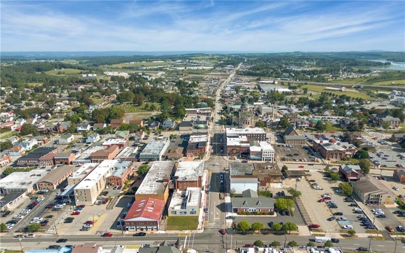 105 Main Street, Somerset, 15501, ,Commercial-industrial-business,For Sale,Main Street,1714941