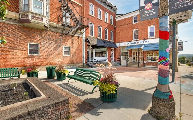 105 Main Street, Somerset, 15501, ,Commercial-industrial-business,For Sale,Main Street,1714941