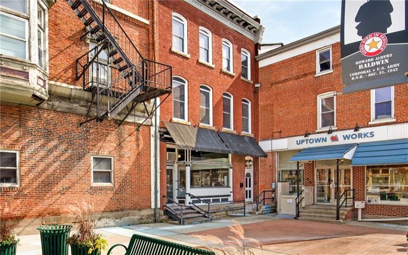 105 Main Street, Somerset, 15501, ,Commercial-industrial-business,For Sale,Main Street,1714941