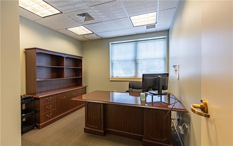 880 Main St, Washington, 15301, ,Commercial-industrial-business,For Sale,Main St,1715289