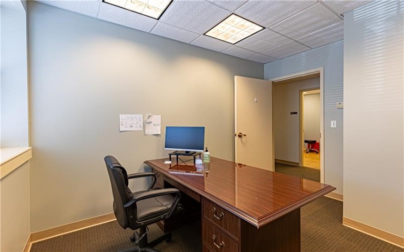 880 Main St, Washington, 15301, ,Commercial-industrial-business,For Sale,Main St,1715289