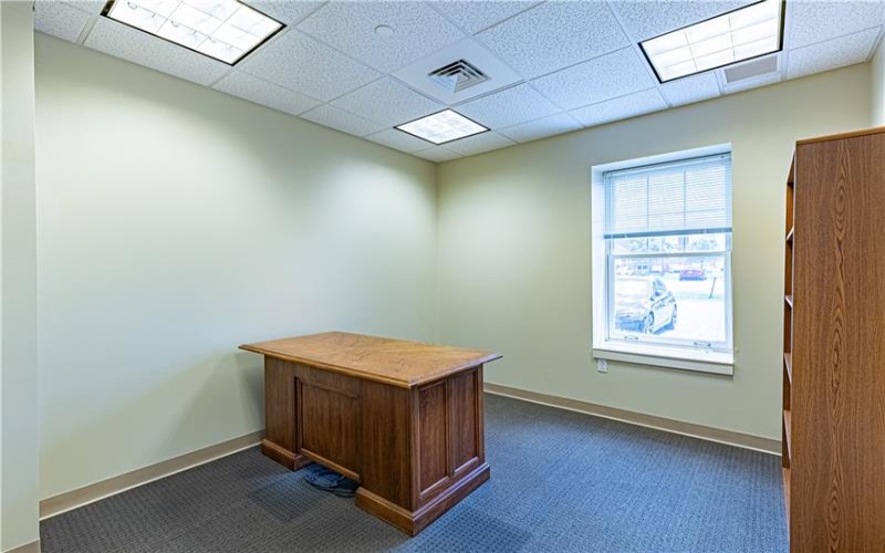 880 Main St, Washington, 15301, ,Commercial-industrial-business,For Sale,Main St,1715289