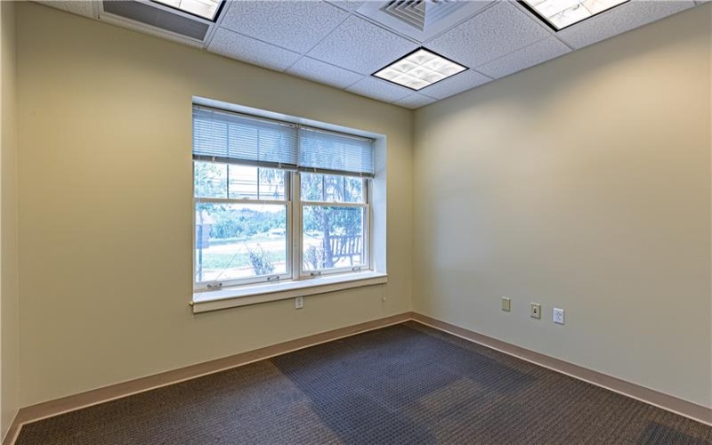 880 Main St, Washington, 15301, ,Commercial-industrial-business,For Sale,Main St,1715289
