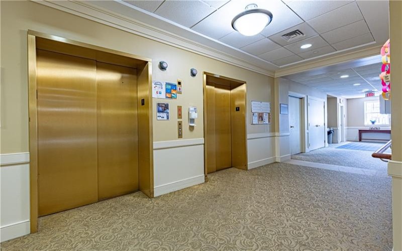 880 Main St, Washington, 15301, ,Commercial-industrial-business,For Sale,Main St,1715289
