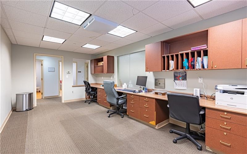 880 Main St, Washington, 15301, ,Commercial-industrial-business,For Sale,Main St,1715289