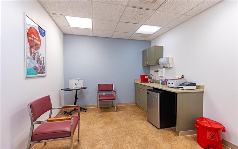 880 Main St, Washington, 15301, ,Commercial-industrial-business,For Sale,Main St,1715289