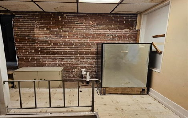 116/118 Center Ave, Somerset, 15501, ,Commercial-industrial-business,For Sale,Center Ave,1715423